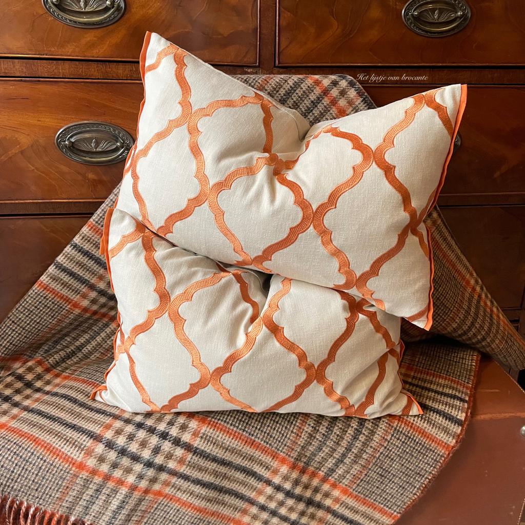 Handgemaakte woonkussen SET Trellis Orange, Huis en Inrichting, Woonaccessoires | Kussens, Westdijk 41 3241 GT Middelharnis, Overige kleuren