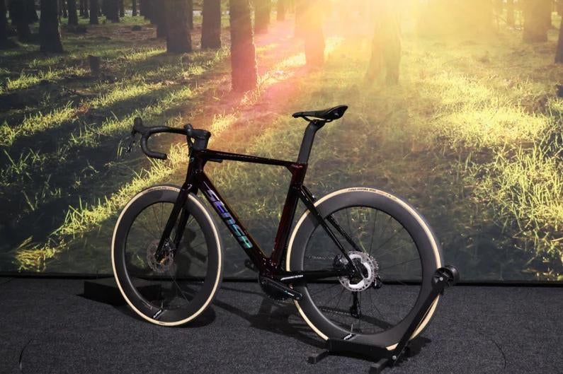 Sensa Giulia Supremo 55cm Ultegra Di2,Powermeter&Carbon wiel, Fietsen en Brommers, Fietsen | Racefietsen, Overige merken, 28 inch