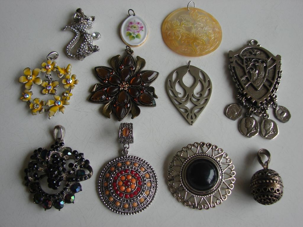 Vintage kettinghangers per stuk te koop., Overige materialen, Ophalen of Verzenden, Zo goed als nieuw, Overige kleuren