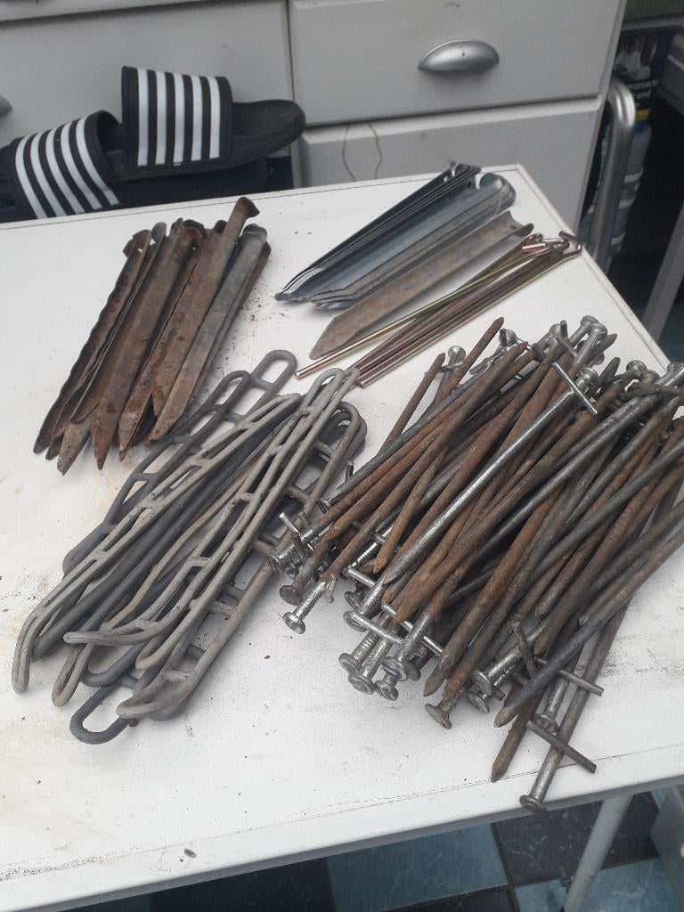 div tent haringen, Ophalen of Verzenden, Gebruikt