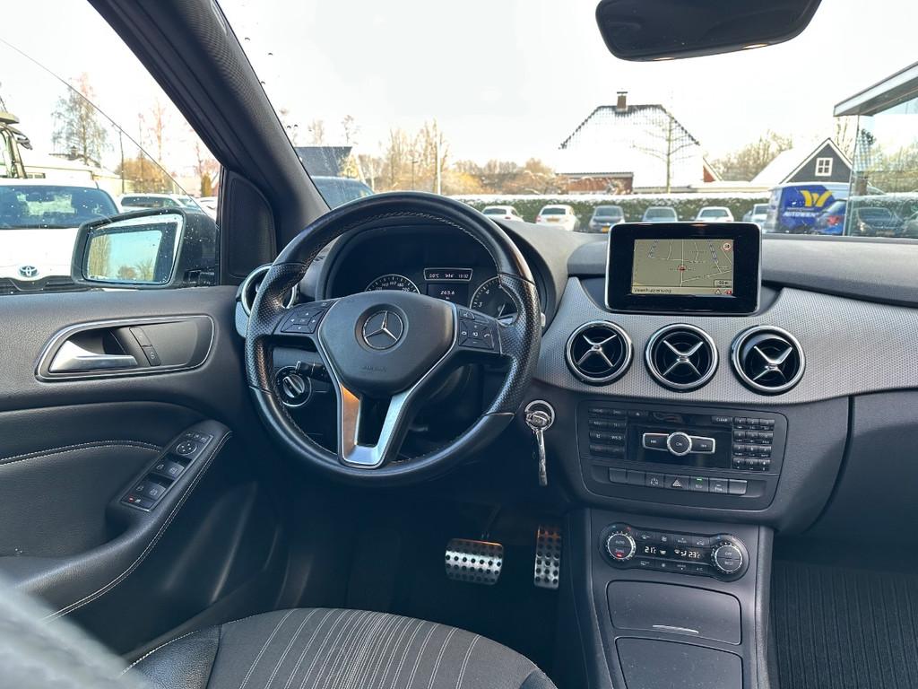 Mercedes-Benz B-klasse 200 Aut | Ambition | Pano | Navi | Xe, 1325 kg, Gebruikt, Euro 6, Elektrische buitenspiegels