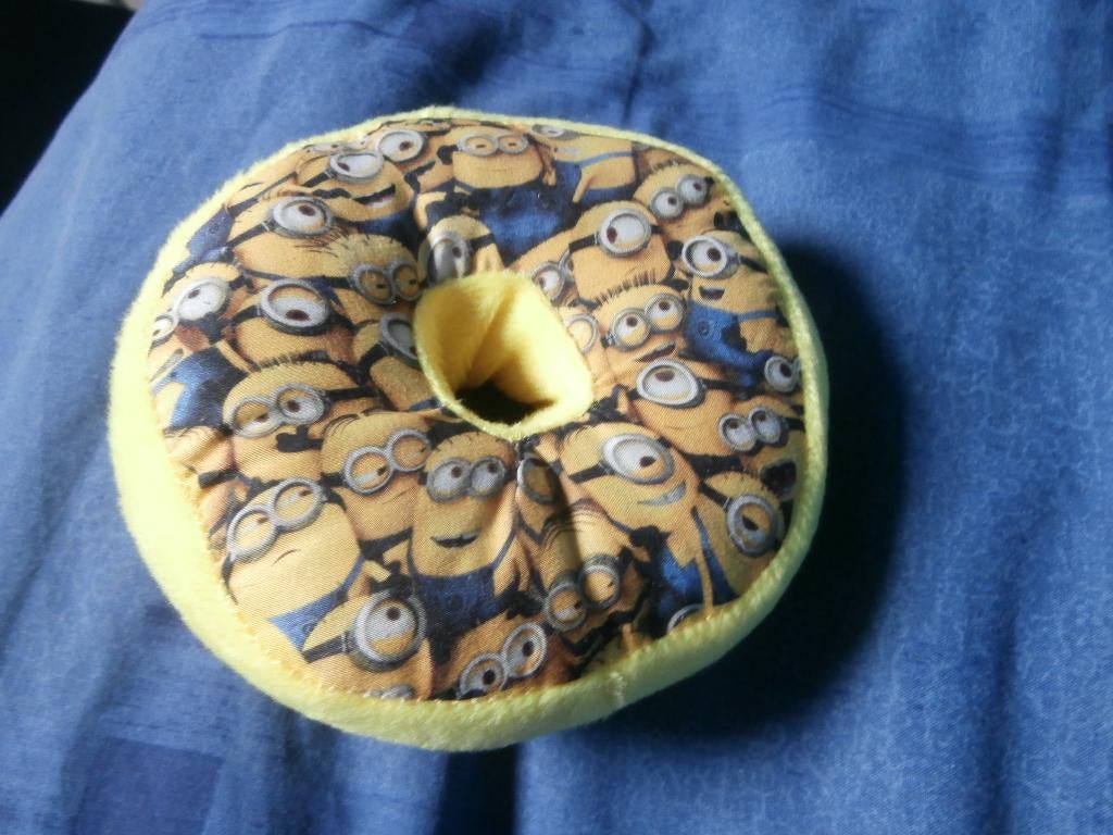 knuffel Disney film Minions Despicable Me donut kussen, Disney, Disney, Geel, Overige typen