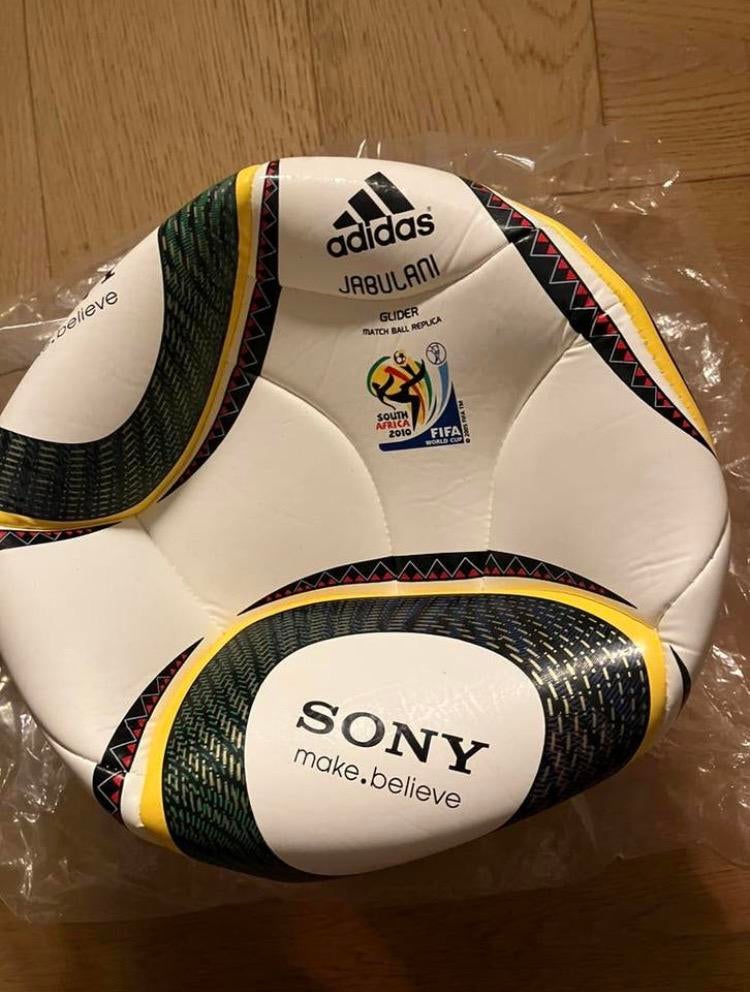 Nieuwe World Cup voetbal Adidas South Africa WC 2010 FIFA, Verzamelen, Sportartikelen en Voetbal, Ophalen of Verzenden, Nieuw
