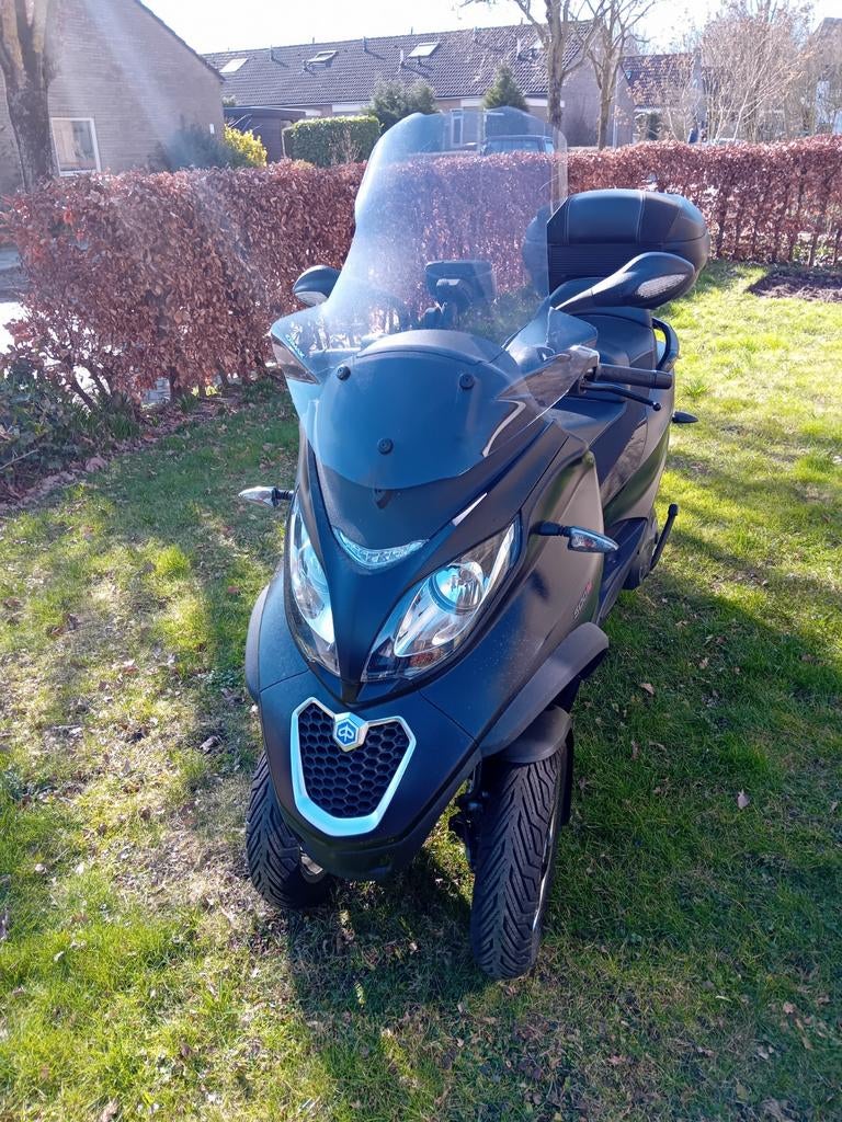 Piaggio MP3 500cc - 2016 - ABS, ASR, Navigatie, Particulier