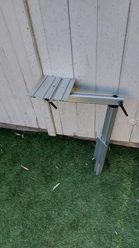 Draaibare tafelpoot camper/ boot/ caravan, Ophalen, Zo goed als nieuw