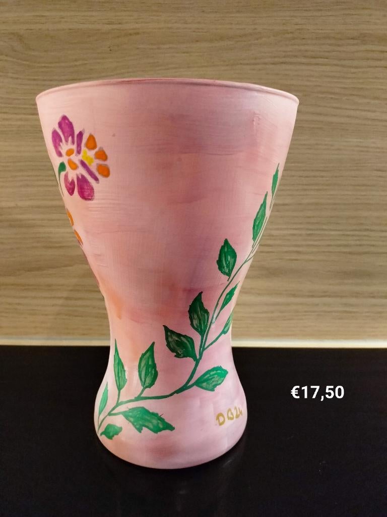 Roze handbeschilderde conische vaas, Overige kleuren, Ophalen of Verzenden, Minder dan 50 cm, Glas