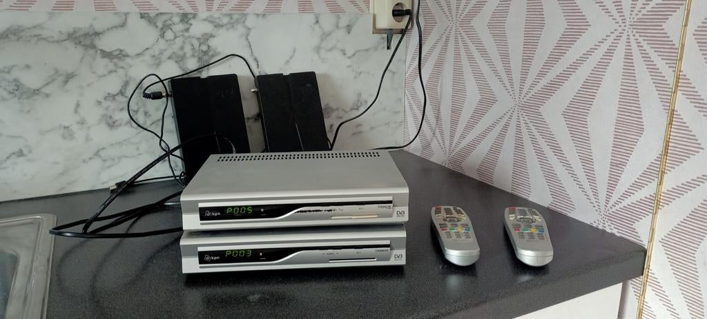 2x KPN Digitenne ontvanger TF6500CDK DVB-T decoder, Ophalen of Verzenden, Gebruikt, Decoder