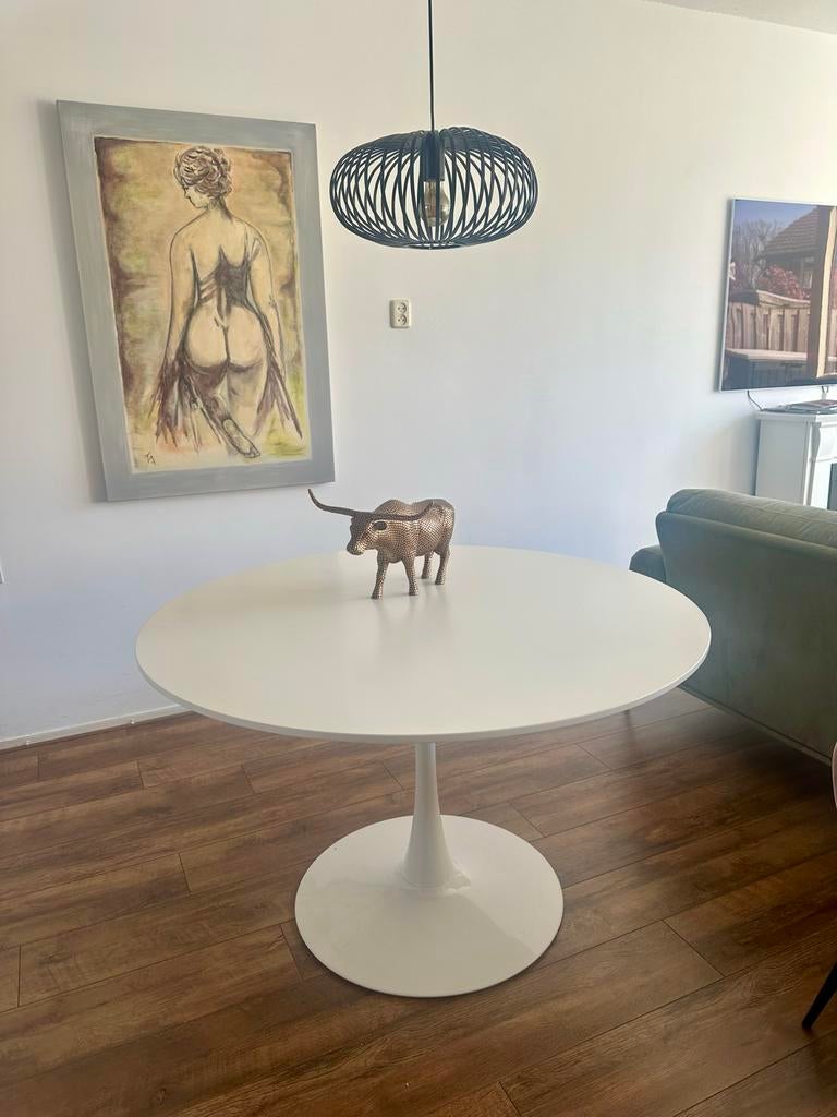 Prachtige retrolook tulip tafel - Ø120cm, Tulip tafel, 100 tot 150 cm, Rond, Zo goed als nieuw