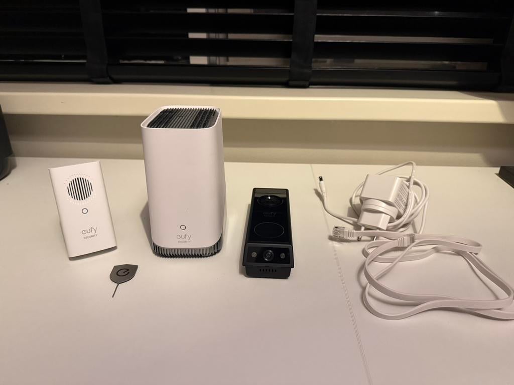 Eufy Doorbell E340 + Homebase 3 + Gong, Ophalen of Verzenden, Bewegingsdetectiesensor, Zo goed als nieuw, Draadloos