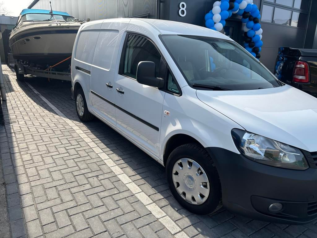 Volkswagen Caddy maxi dsg 1.6 D 75KW 2012, Euro 5, Stof, Zwart, 4 cilinders