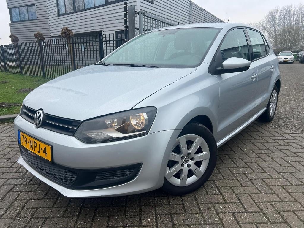 Volkswagen Polo 1.6 TDI DSG Cruise Airco Navi N.A.P, Zwart, Leder en Stof, Origineel Nederlands, Diesel