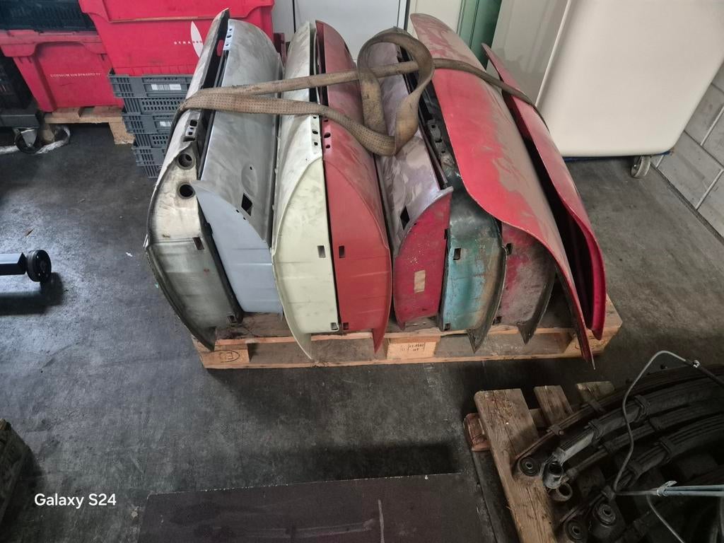 Te Koop diverse MGB Onderdelen  T.E.A.B, Ophalen