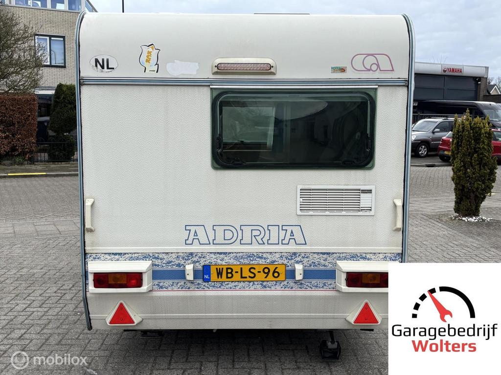 Adria 430 PH super netjes lichtgewicht, Bedrijf, 750 - 1000 kg, Adria, Koelkast
