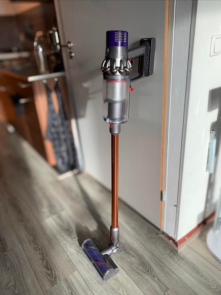 Dyson Cyclone V10 Absolute, Ophalen of Verzenden, Gebruikt, Reservoir, Stofzuiger