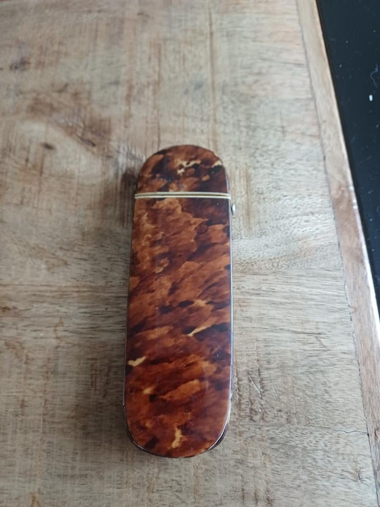 Antieke brillen doos echte bekleed  met schildpadden schild, Ophalen of Verzenden, Overige materialen