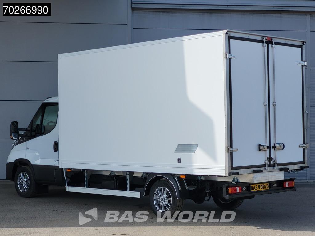 Iveco Daily 35S18 BPM VRIJ! 3.0L Koelwagen Vriezer Thermokin, Auto's, Automaat, Stof, Euro 6, 4 cilinders