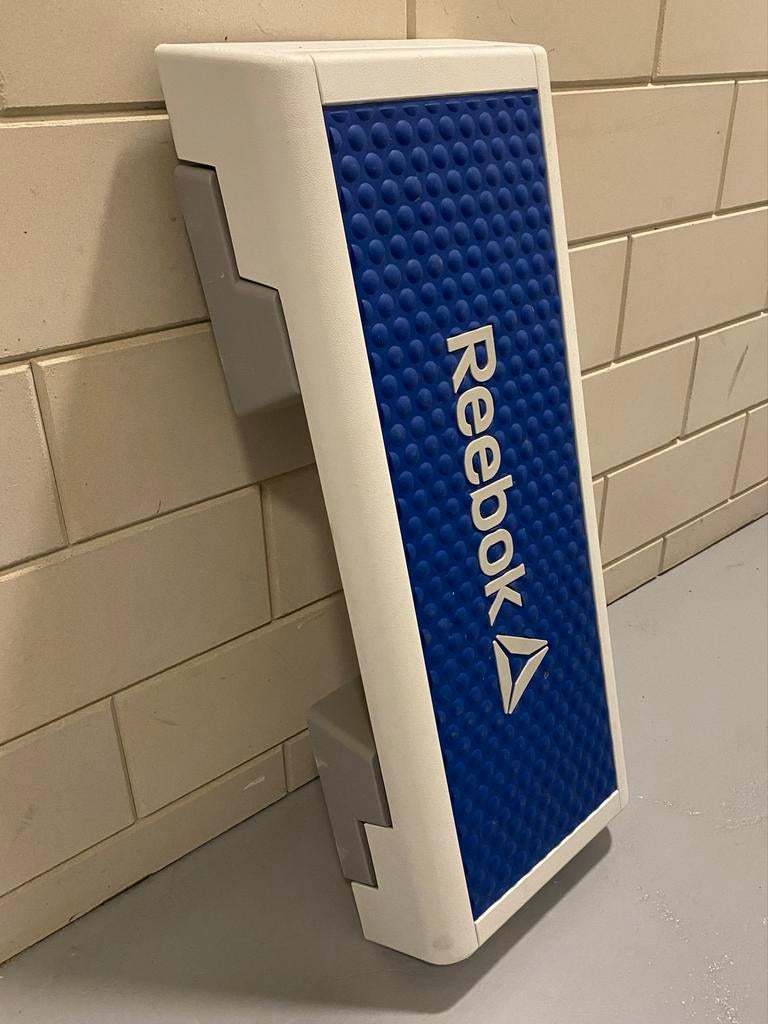 Reebok Stepbankje - In hoogte verstelbaar, Sport en Fitness, Fitnessmaterialen, Ophalen, Gebruikt, Benen, Stepbank