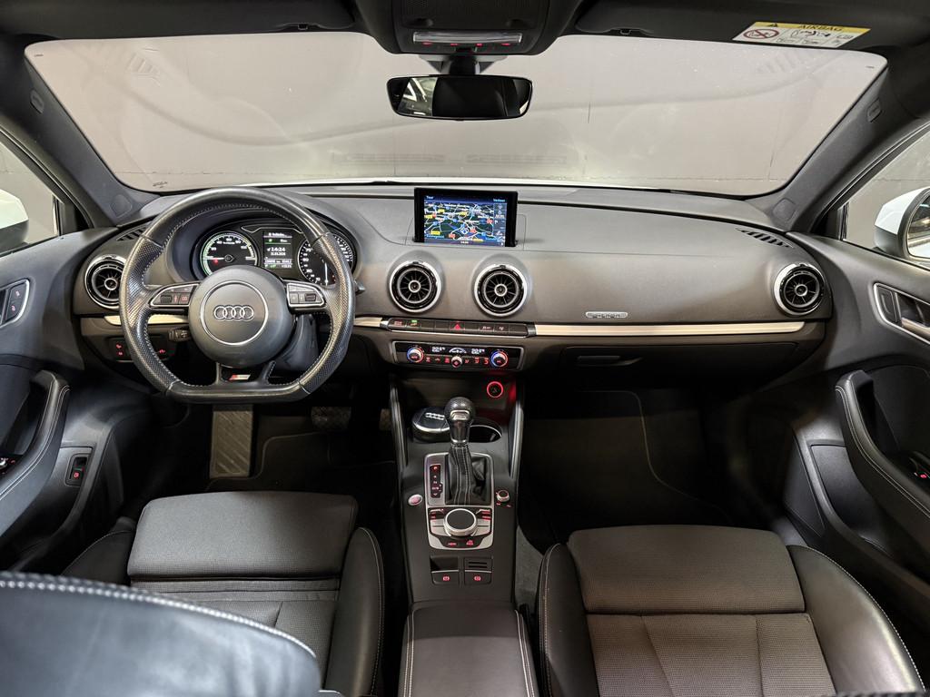 Audi A3 Sportback 1.4 e-tron PHEV Ambition Pro Line plus S-L, 8 kWh, Gebruikt, 4 cilinders, Leder en Stof