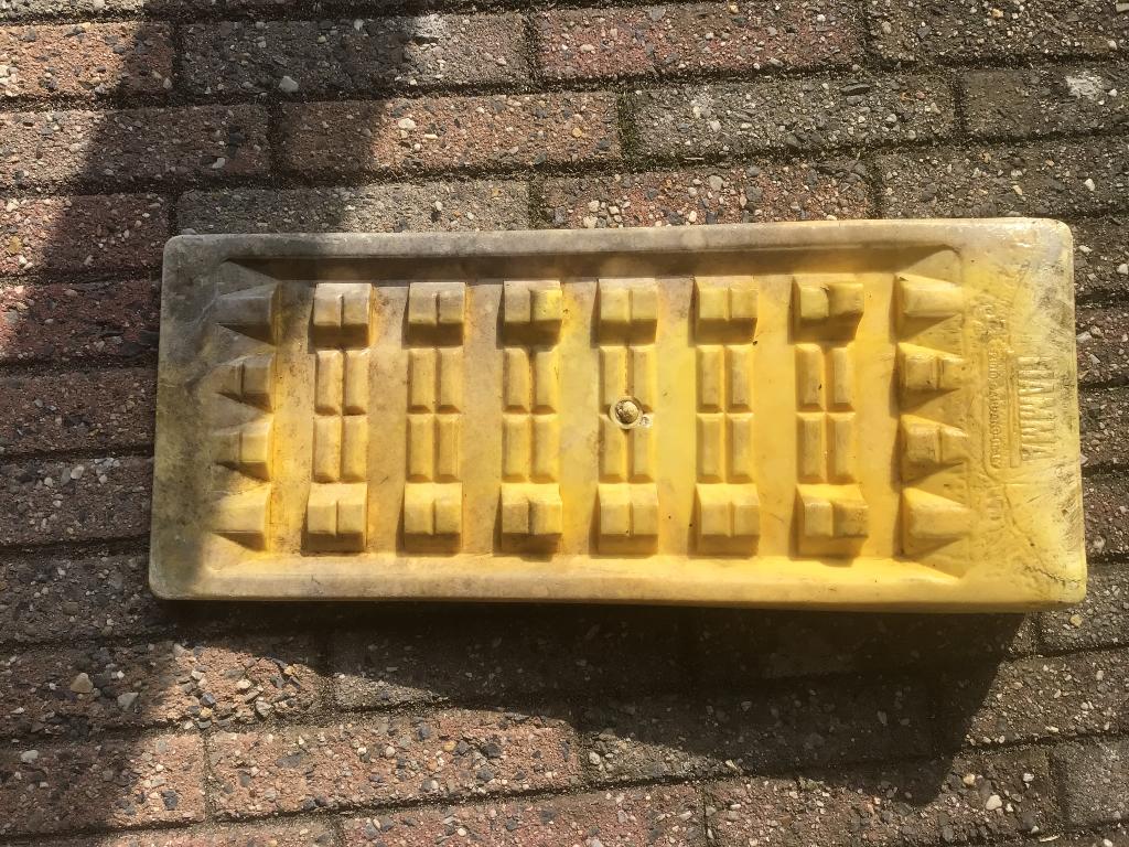 Oprijblok, Ophalen, Gebruikt