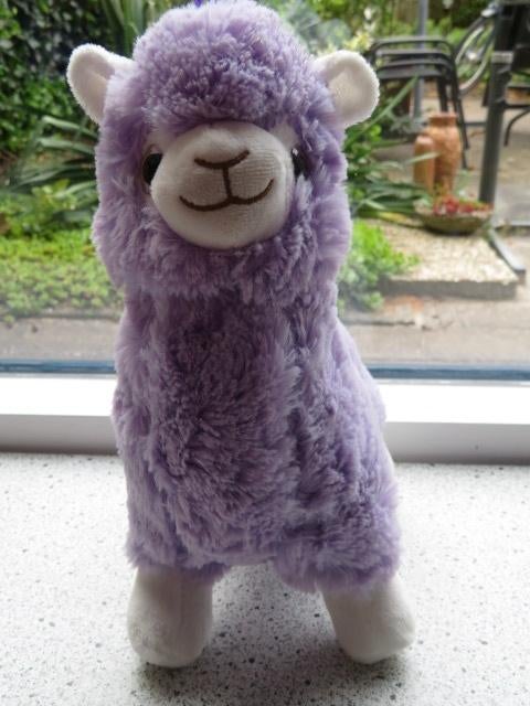 Alpaca of lama paars/lila velours merk Jafri Toys, Kinderen en Baby's, Speelgoed | Knuffels en Pluche, Ophalen of Verzenden, Zo goed als nieuw