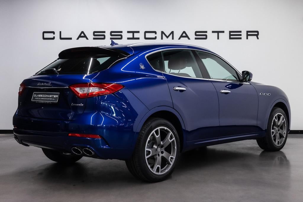 Maserati Levante 3.0 V6 AWD GranLusso Dealer auto (bj 2017), Auto's, Maserati, Automaat, Gebruikt, Euro 6, Leder