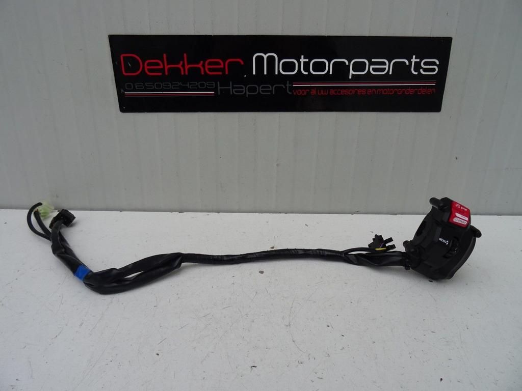 Startknop / Rechter Stuurschakelaar Yamaha YZF R1 2020-2025, -, -, Nieuw, Ophalen of Verzenden