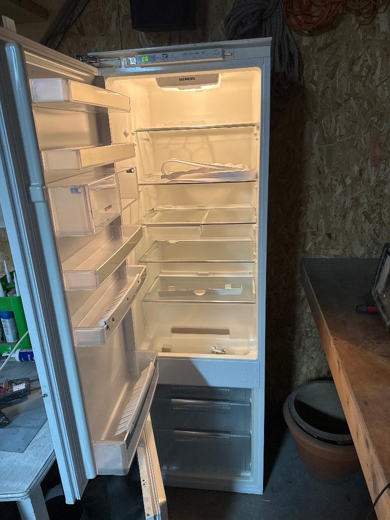Siemens Koelkast inbouw, Witgoed en Apparatuur, Koelkasten en IJskasten, Ophalen, 200 liter of meer, 160 cm of meer, Zo goed als nieuw