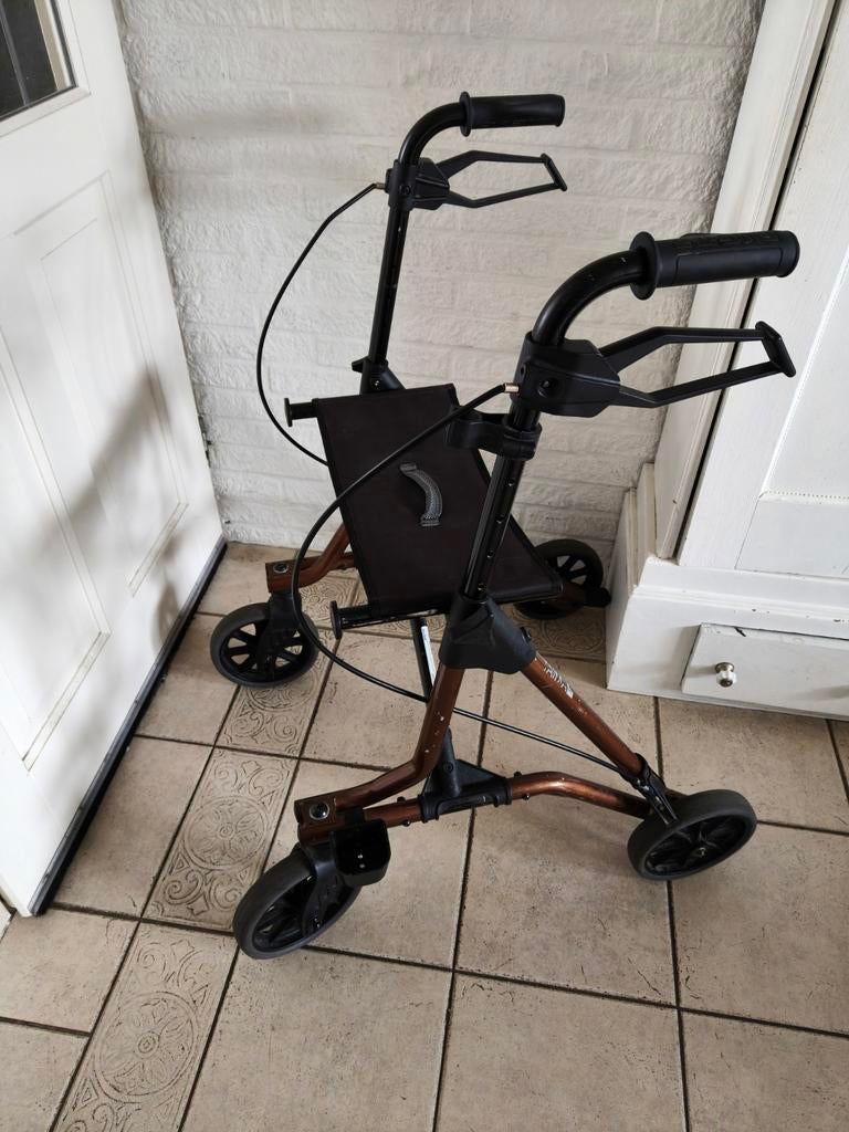 Rollator Dietz, Ophalen
