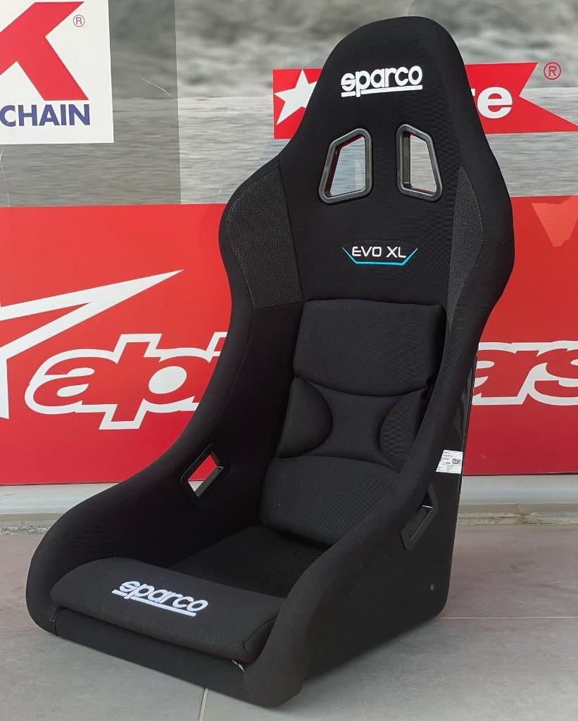 Sparco Evo XL QRT Kuipstoel Sportstoel Racestoel FIA 7.7kg