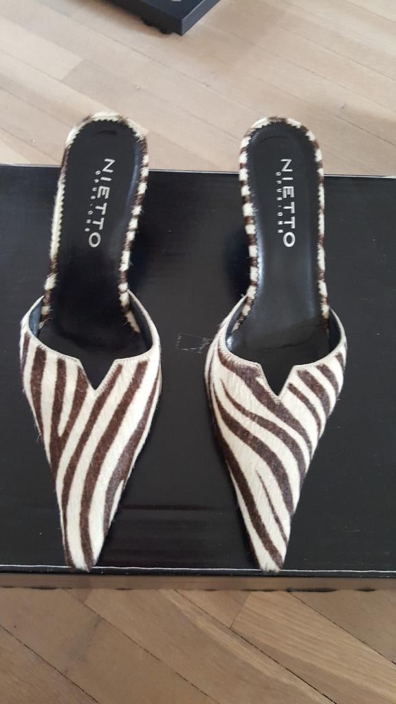 Pumps maat 39, Ophalen of Verzenden, Zo goed als nieuw