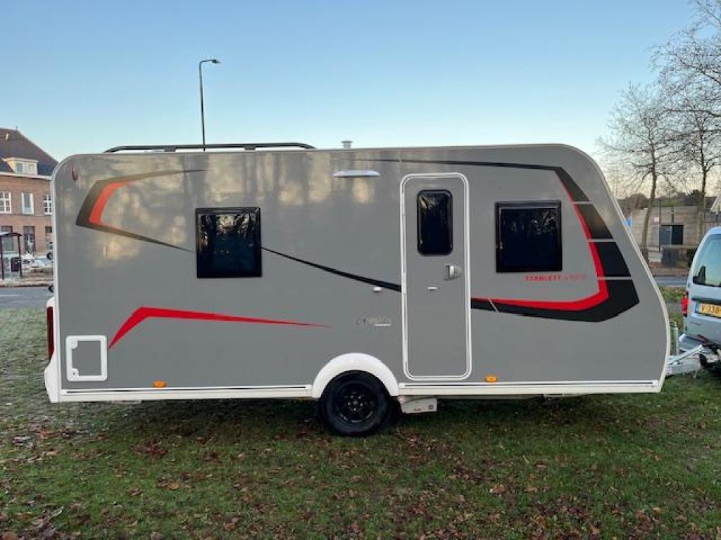 Sterckeman Starlett Graphite 470 CP Incl. Voortent en Mover, Caravans en Kamperen, Caravans, Overige typen, Sterckeman, Rondzit