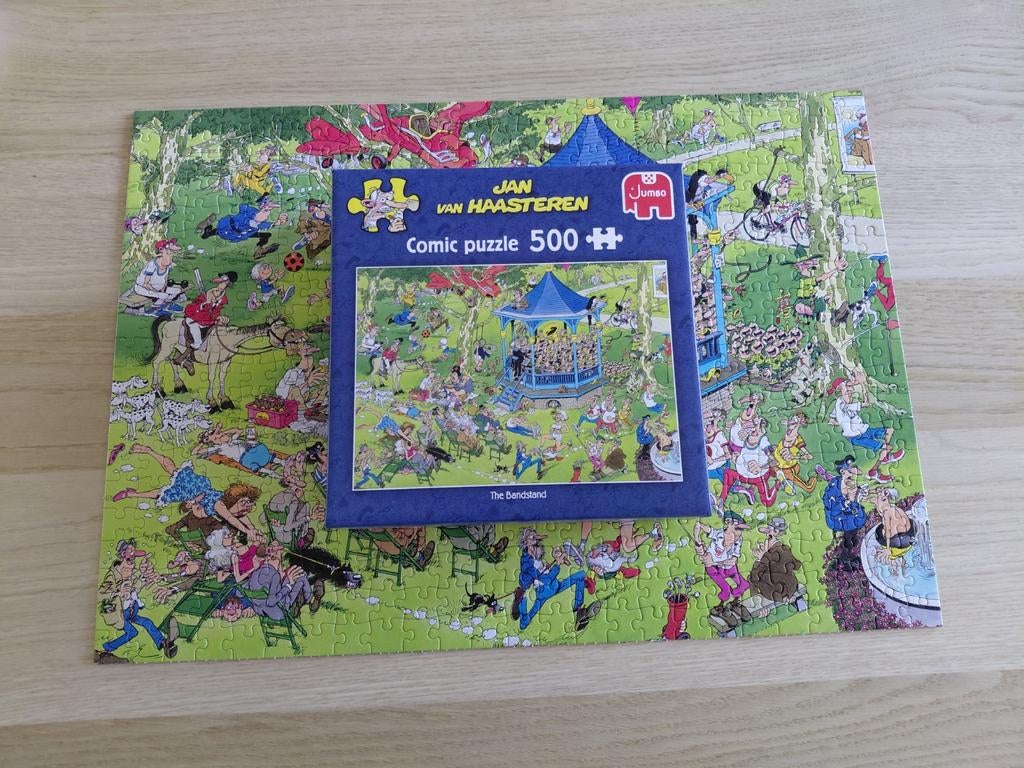Jan van Haasteren - The Bandstand - 500 Stukjes, Ophalen of Verzenden, 500 t/m 1500 stukjes, Zo goed als nieuw