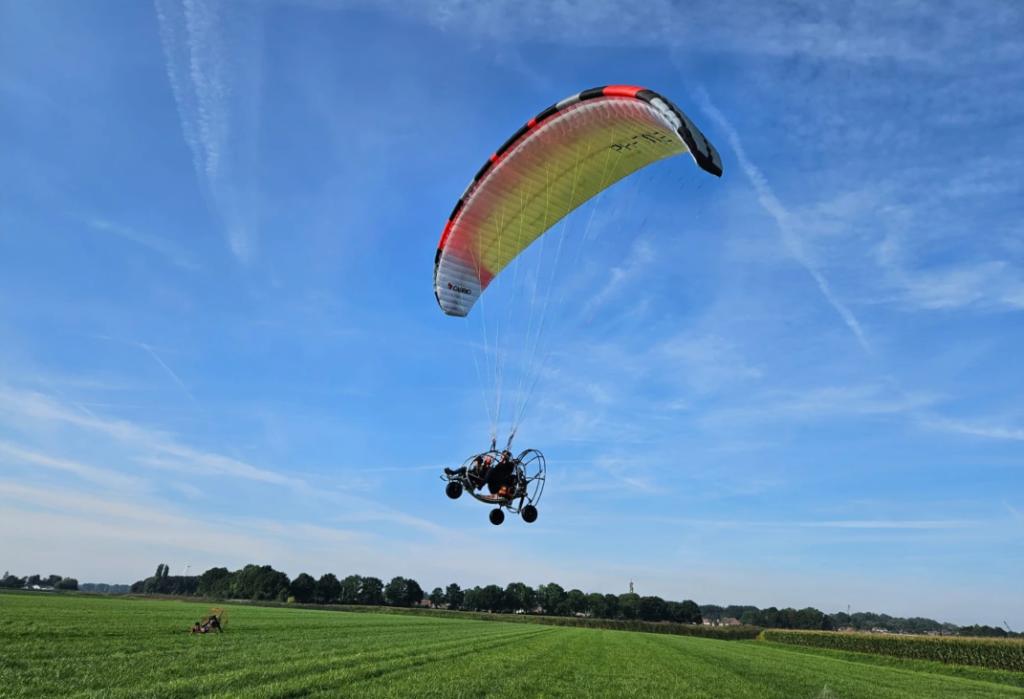 Introductie vlucht paramotor vliegen. Orgineel cadeau, Ophalen, Nieuw, Paramotor, Gemotoriseerd