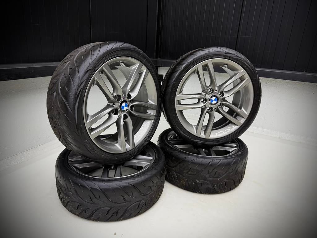 Slicks semi BMW 1 serie 135i M 225/40/18 inch 5x120 461, 18 inch, Gebruikt, Banden en Velgen, Ophalen of Verzenden