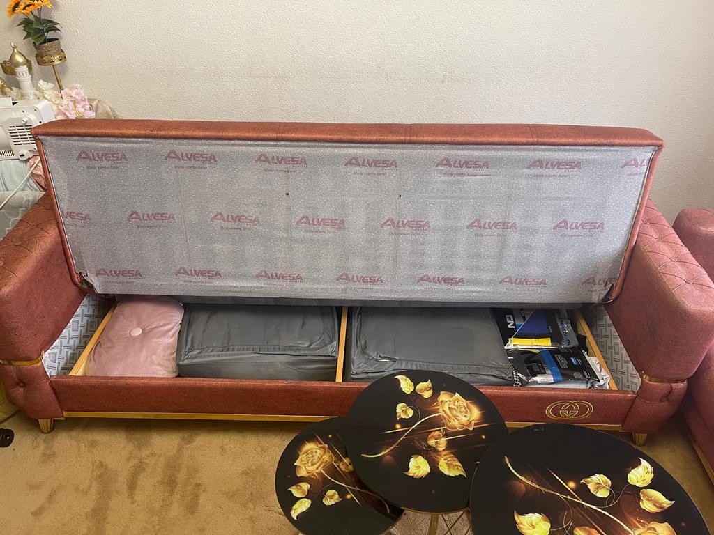 Slaapbank met tafel, Ophalen, Zo goed als nieuw, Eenpersoons