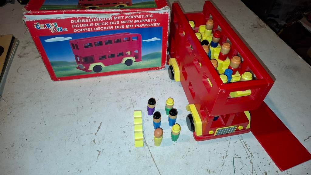 Vintage Charles Toys Dubbeldekker Bus met Poppetjes, Ophalen of Verzenden, Gebruikt