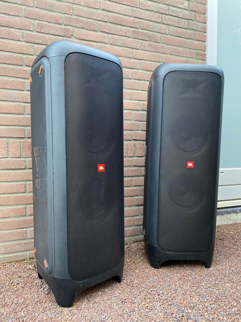 🔊JBL partyboxen 1000 🎉 te huur NU MET GRATIS MICROFOON🎤, Ophalen, Zo goed als nieuw, 120 watt of meer, JBL