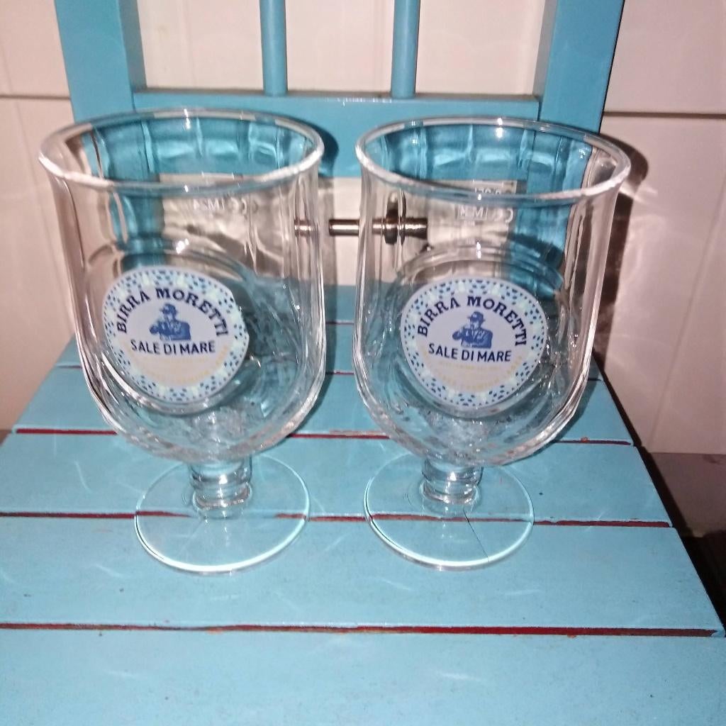 Birra moretti sale di mare bierglazen 2 stuks, Verzamelen, Biermerken, Ophalen, Zo goed als nieuw, Glas of Glazen, Overige merken