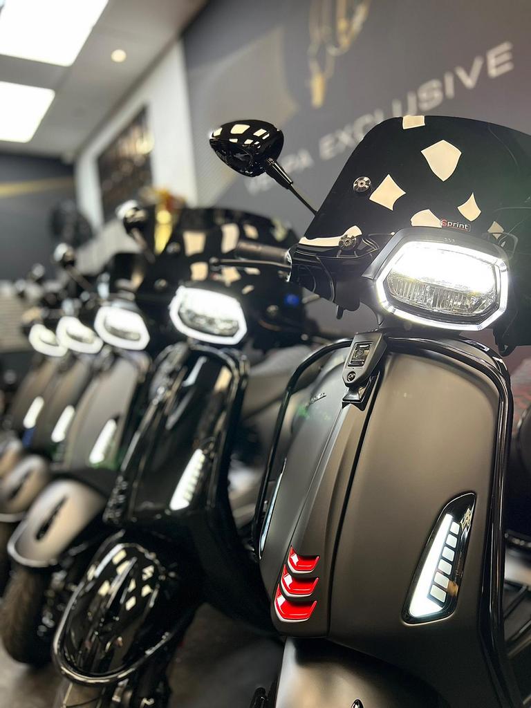 EXCLUSIVE CUSTOM VESPA SPRINT SCOOTERS (SNOR en BROM) 2026