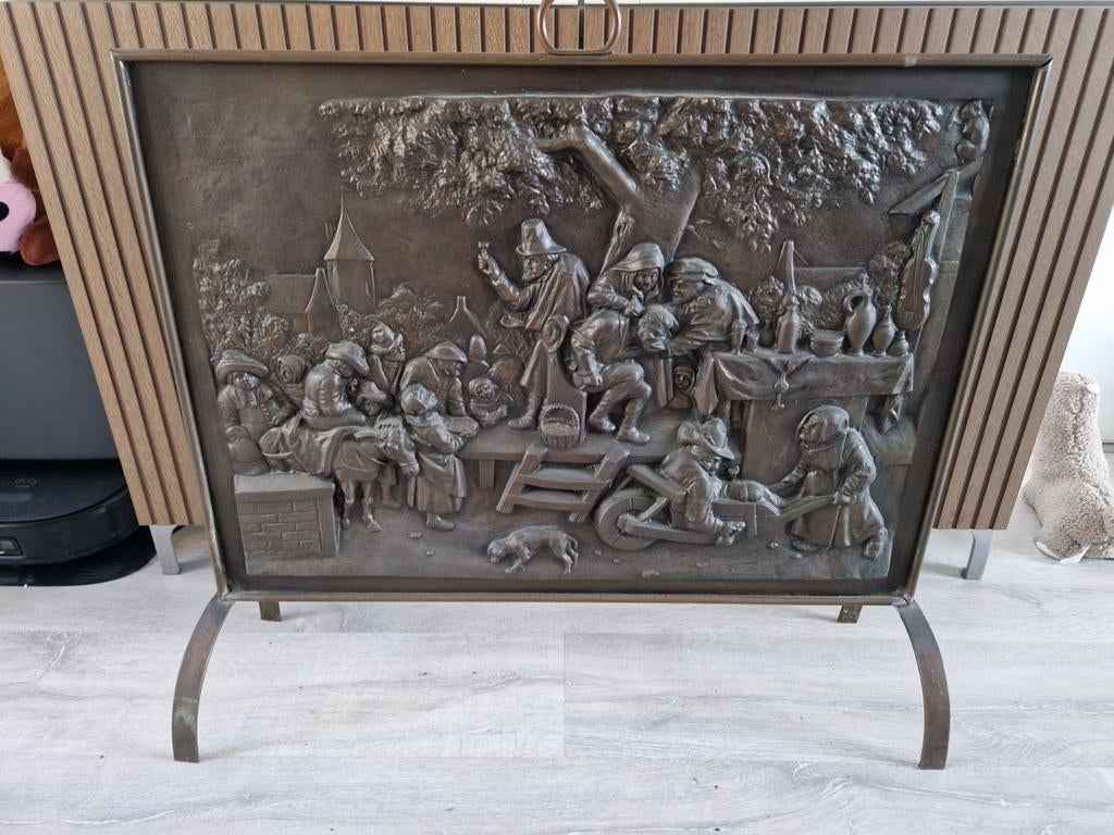 Antieke haardplaat met tafereel - koper, Huis en Inrichting, Haarden, Ophalen, Gebruikt, Vrijstaande haard, Overige soorten