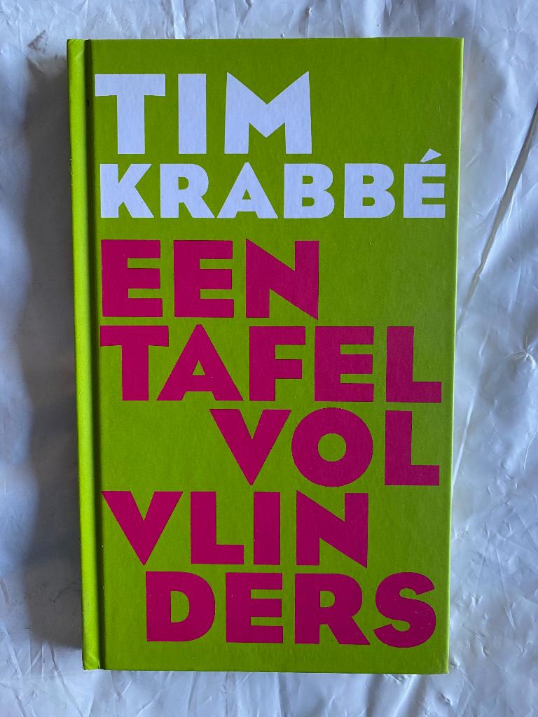 Tim Krabbé: Een tafel vol vlinders, Ophalen of Verzenden, Gelezen