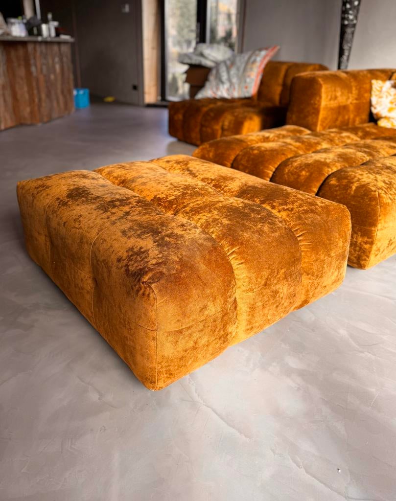 Nieuwe goudgele velours hocker - 86x109 cm, Ophalen, 75 tot 100 cm, Stof, Rechthoekig