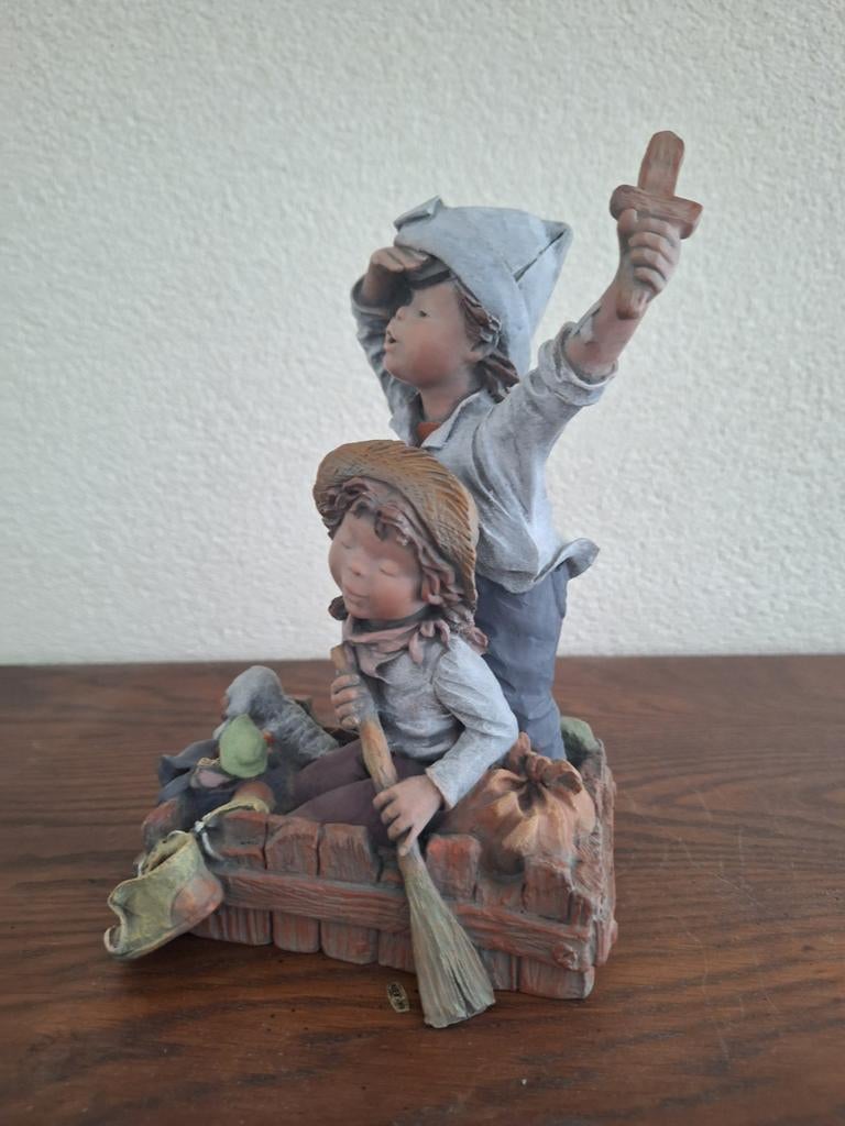 Elisa beeldjes vlot nummer 339., Verzamelen, Beelden en Beeldjes, Ophalen of Verzenden, Zo goed als nieuw