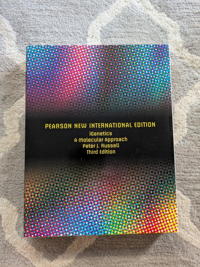 iGenetics: A Molecular Approach - Peter J. Russell, Peter J. Russell, Zo goed als nieuw, Beta, HBO