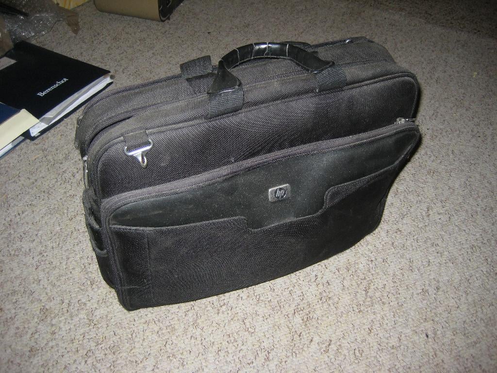laptop tas, Ophalen, 14 inch, Zo goed als nieuw
