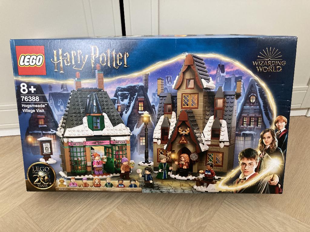 Lego Zweinsveld Dorpsbezoek (76388) Nieuw!, Ophalen of Verzenden, Nieuw, Complete set, Lego