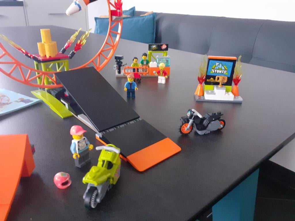 Lego set 60295 en 60299 Lego City Stunt competitie, Ophalen, Gebruikt, Losse stenen, Lego
