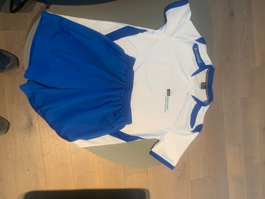 Sportkleding Trivianum, Ophalen, Zo goed als nieuw, Maat 36 (S), Zwart