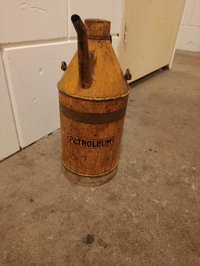 Vintage Petroleum Oliekan, Ophalen of Verzenden