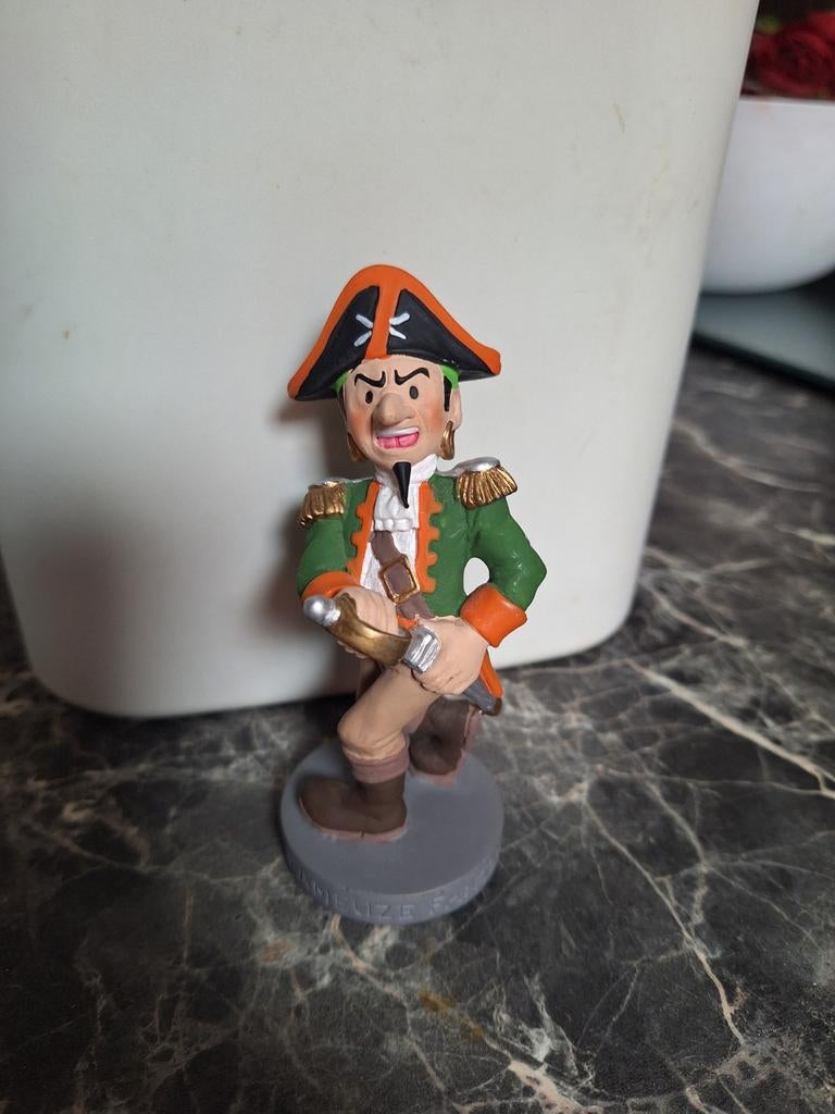 De Fameuze Fanclub Krimson SW49 2008 beeldje Suske en Wiske, Verzamelen, Ophalen of Verzenden, Suske en Wiske, Zo goed als nieuw